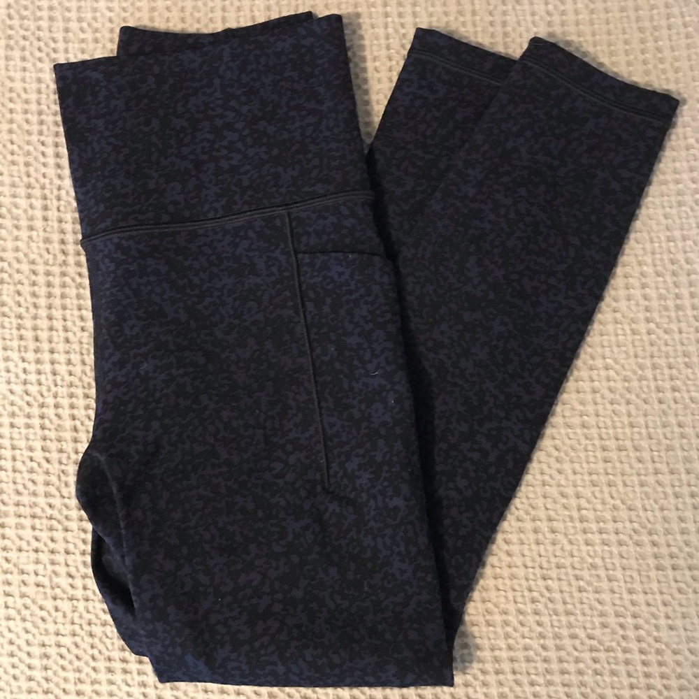 Athleta Salutation Stash Pocket Gravel Tight